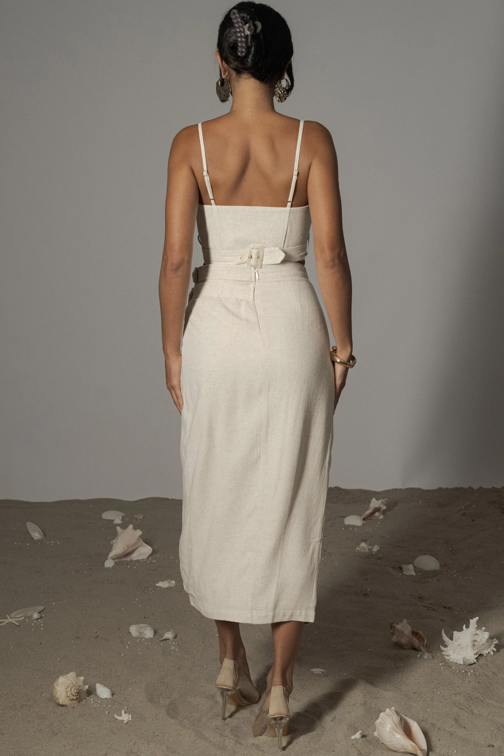 natural_gisele_linen_slit_3.webp JLUXLABEL Natural Gisele Linen Slit Skirt