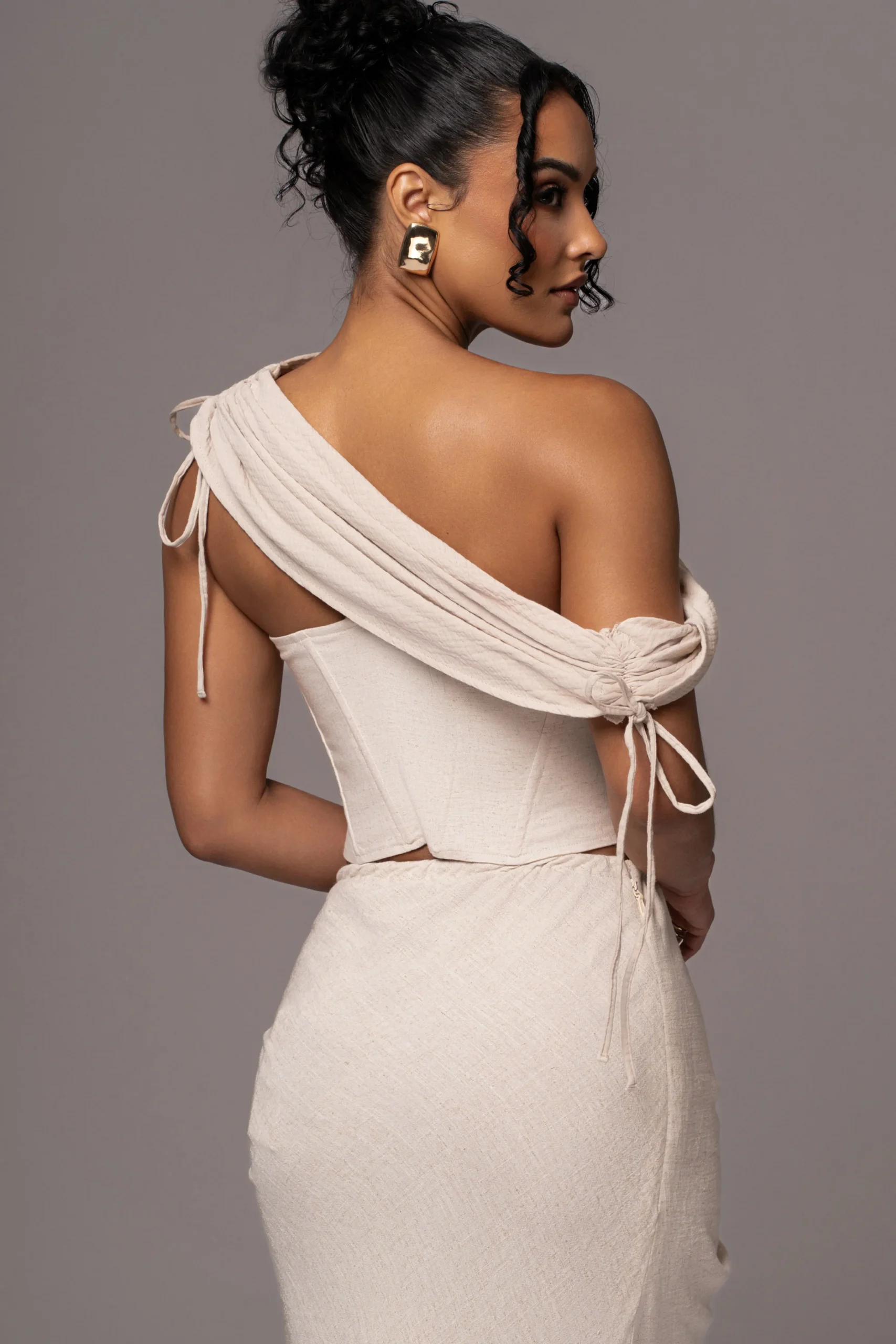 natural_new_obsession_dra_20.webp JLUXLABEL Natural New Obsession Draped Top