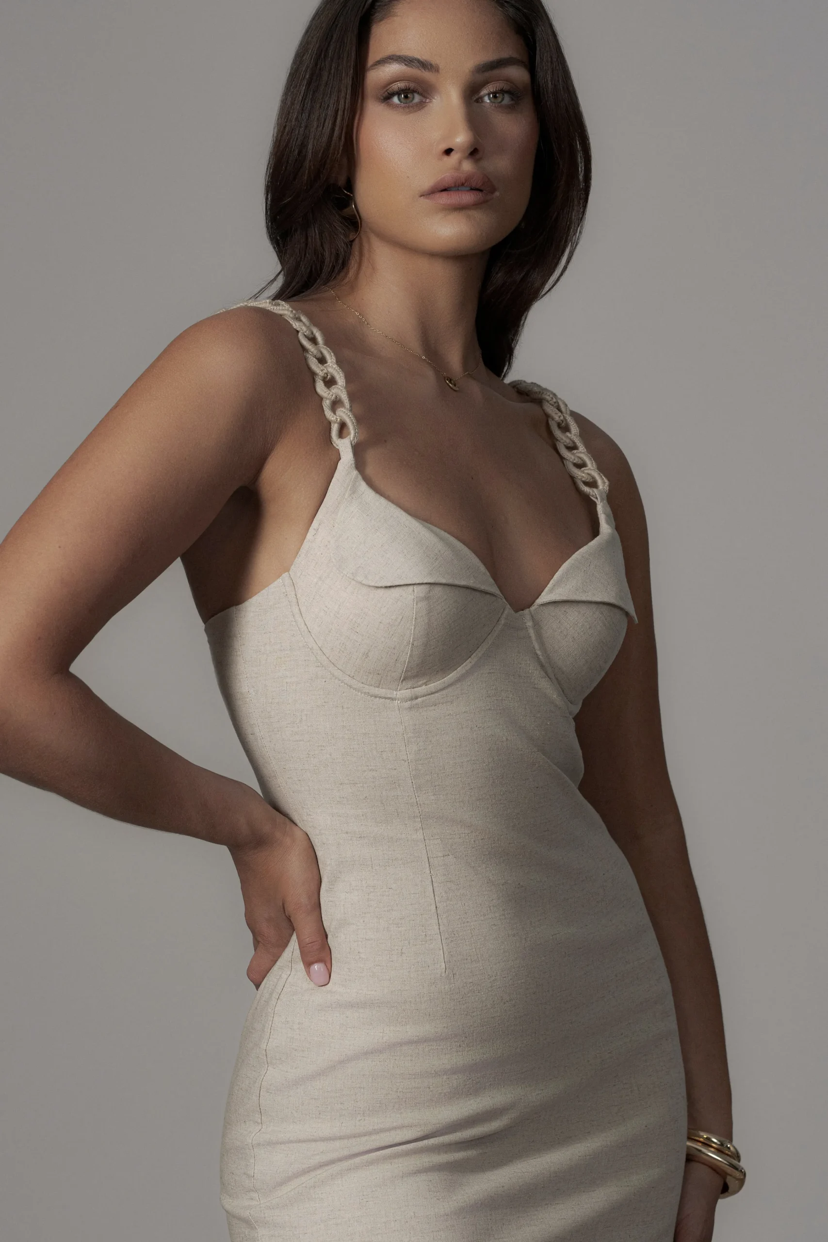 natural_secret_hideout_li_5.webp JLUXLABEL Natural Secret Hideout Linen Dress