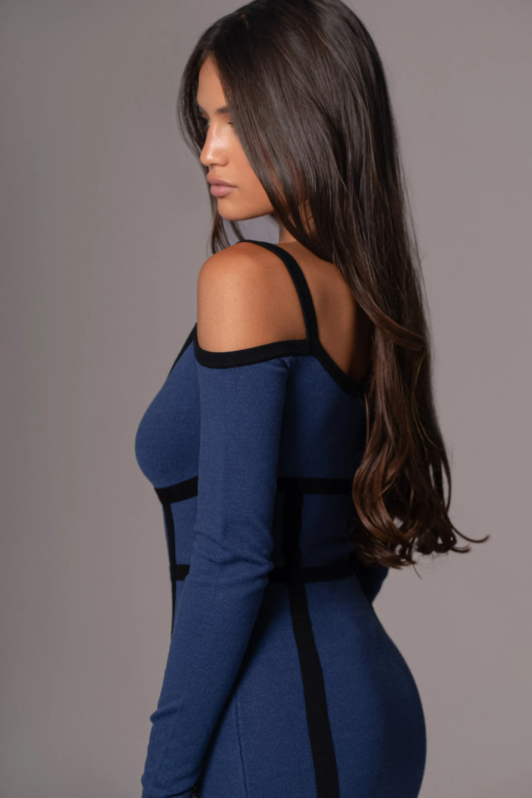 navy_debora_knit_midi_dre_10.webp JLUXLABEL Navy Debora Knit Midi Dress