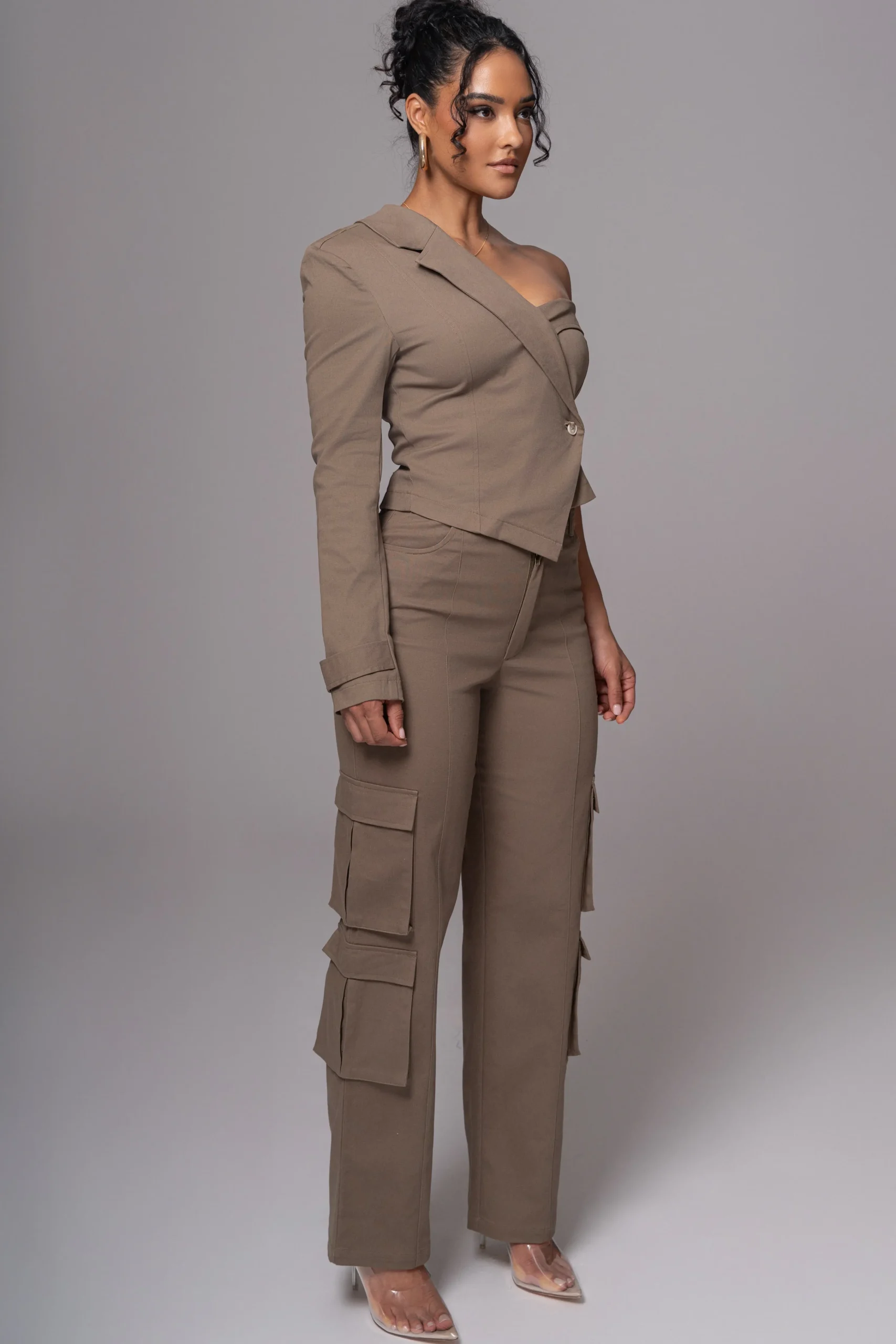 olive_amal_one_shoulder_t_10.webp JLUXLABEL Olive Amal One Shoulder Top