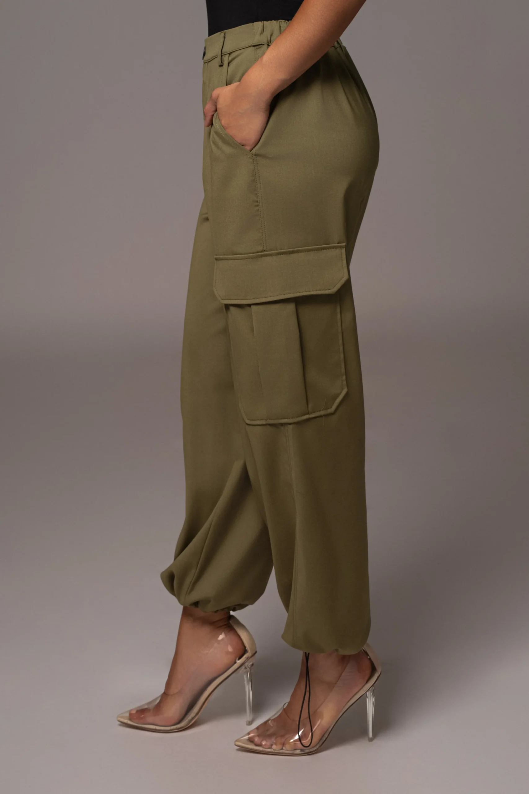 olive_fast_track_drawstri_3.webp JLUXLABEL Olive Fast Track Drawstring Joggers
