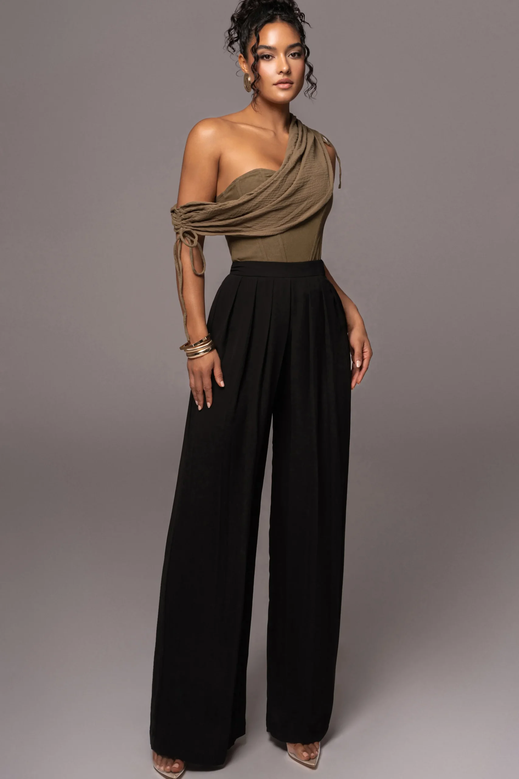 olive_new_obsession_drape_3.webp JLUXLABEL Olive New Obsession Draped Top