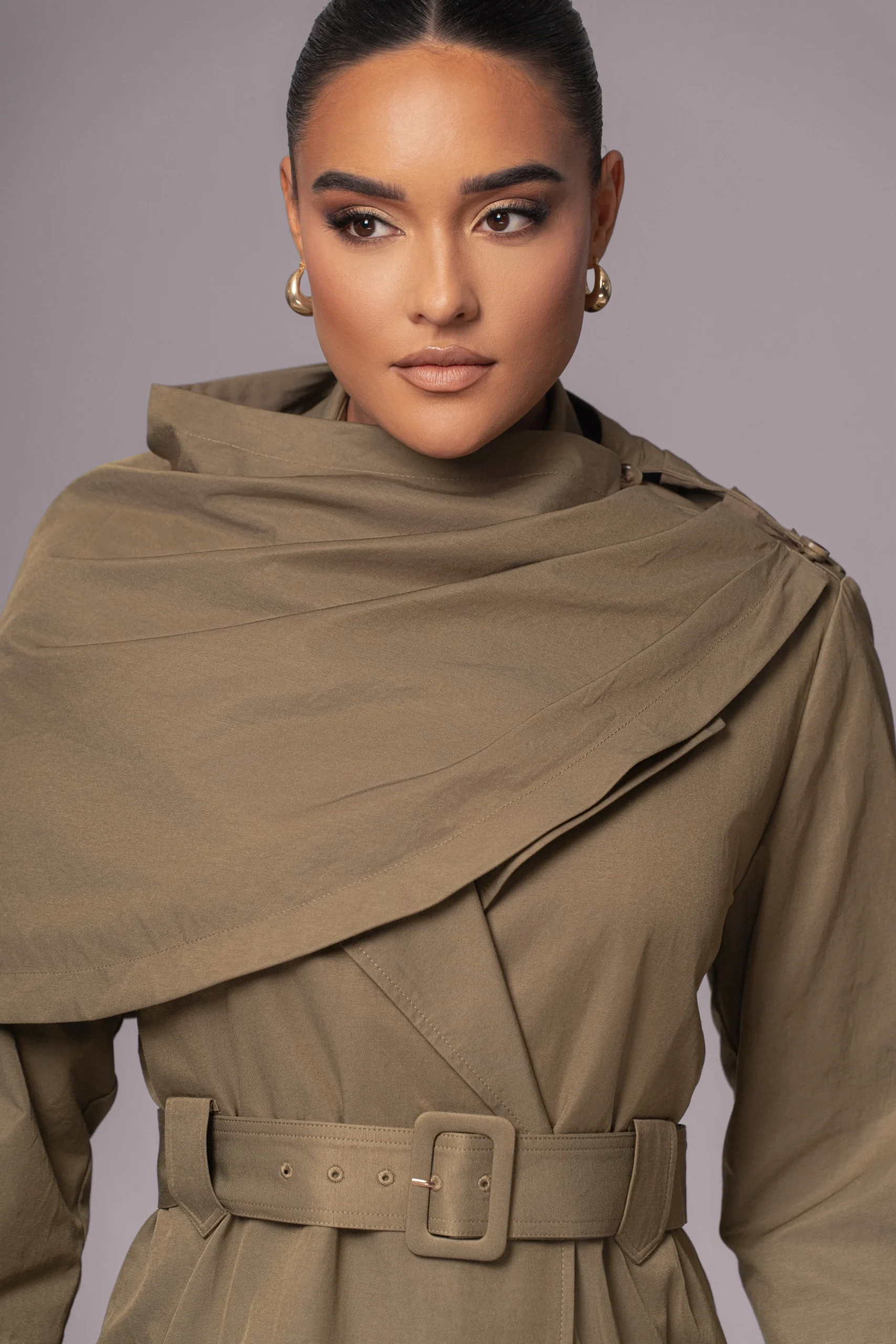 olive_the_classic_trench__4.webp JLUXLABEL Olive The Classic Trench Coat