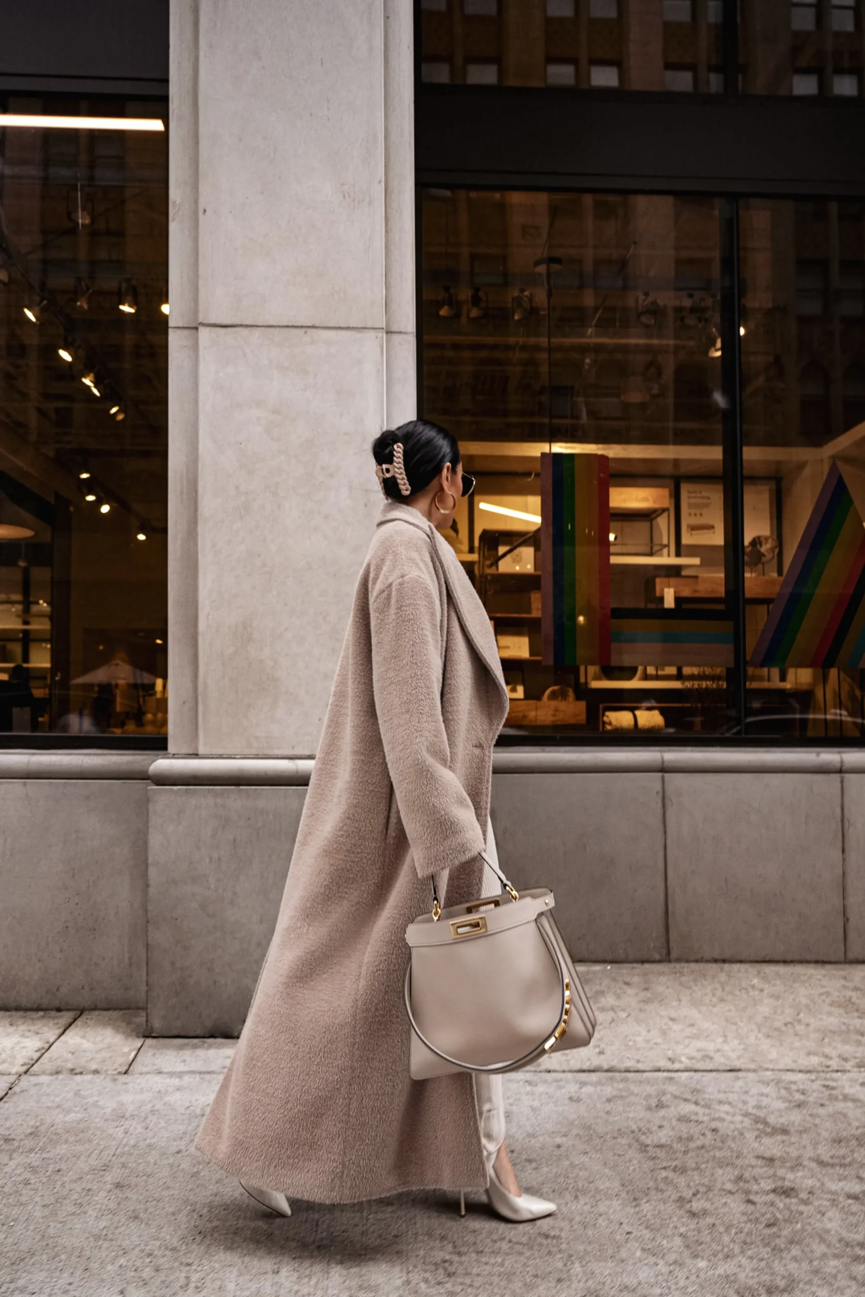 sand_chelsie_longline_coa_16.webp JLUXLABEL Sand Chelsie Longline Coat
