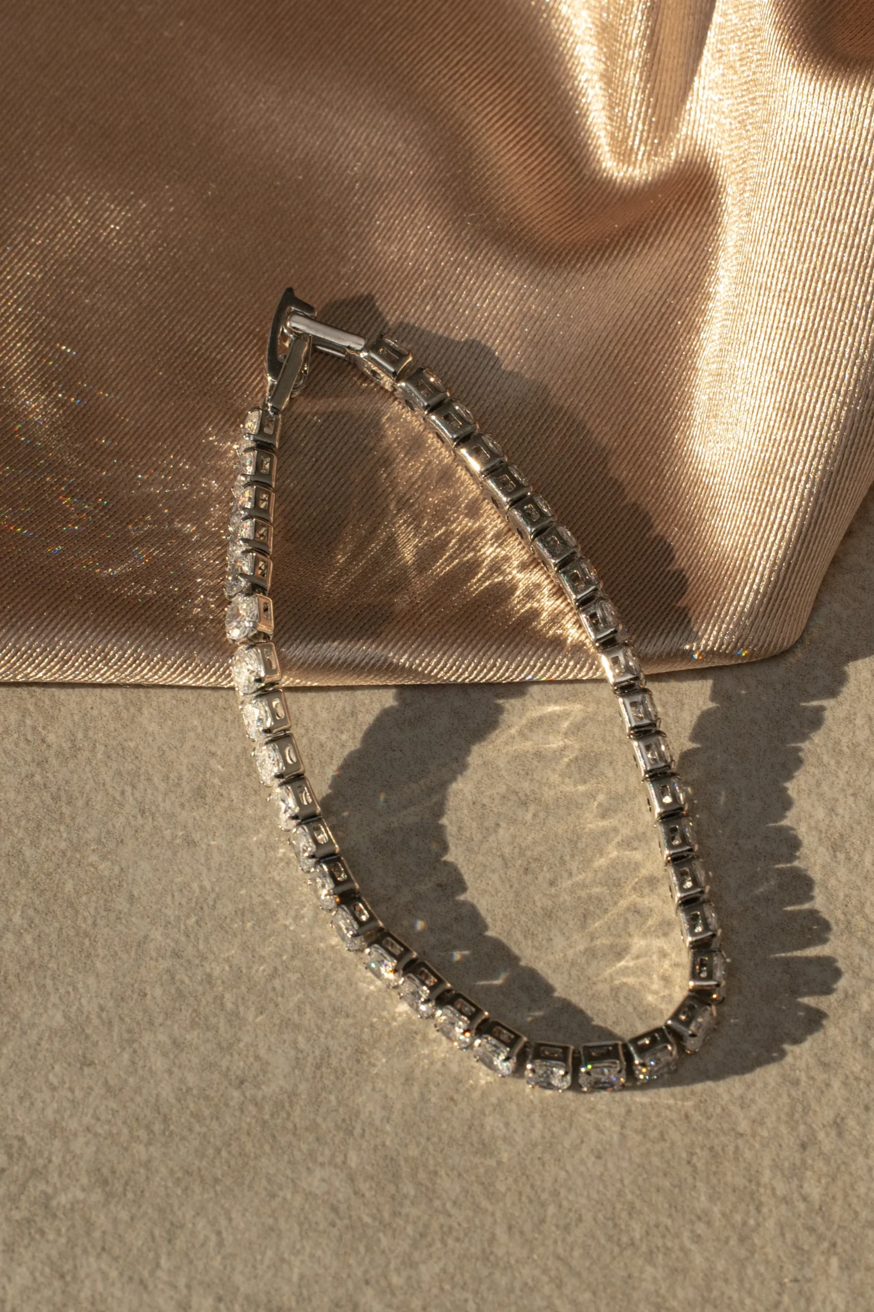 silver_crystal_bracelet_0.webp JLUXLABEL Silver Crystal Bracelet