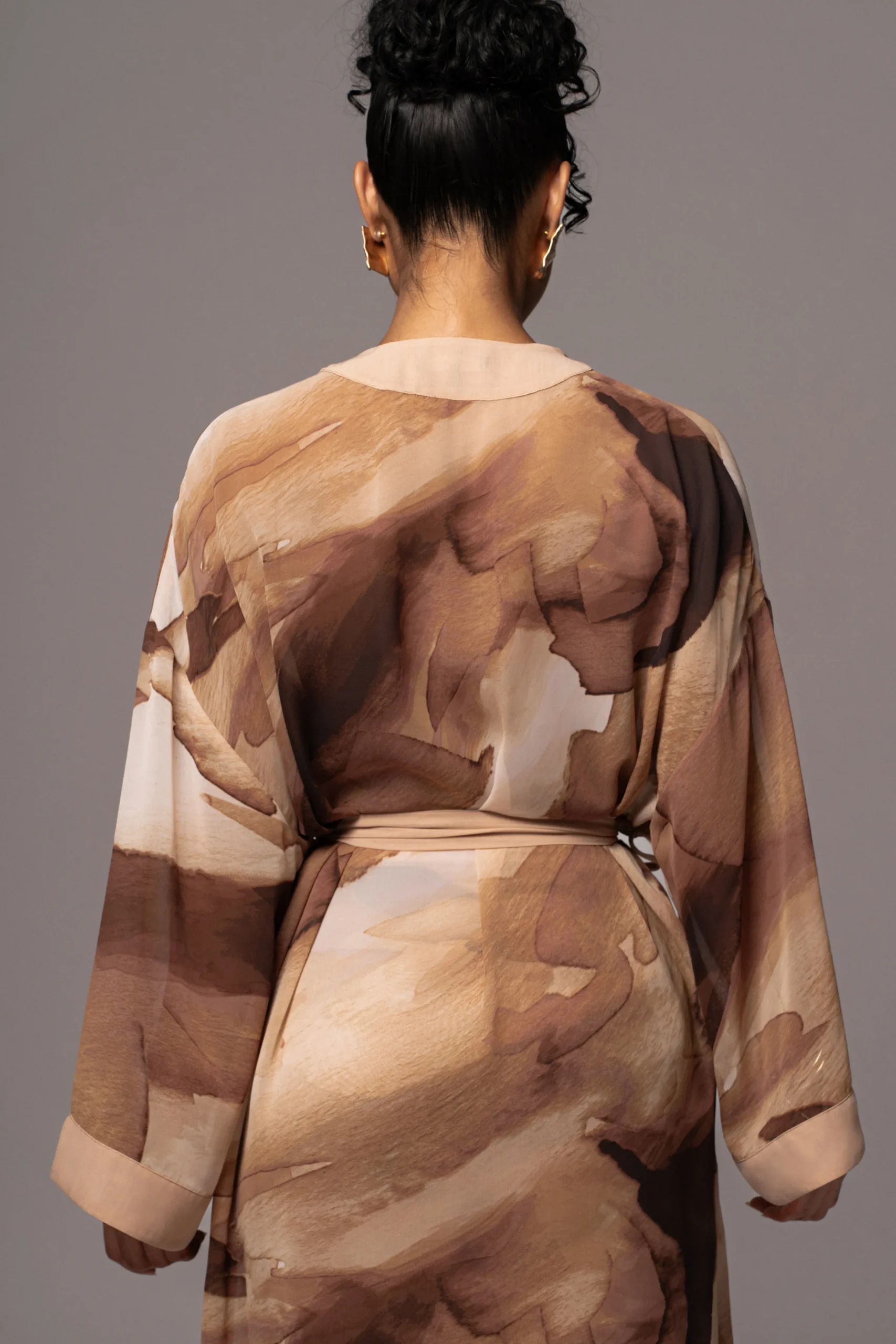 tan_abstract_alissa_print_10.webp JLUXLABEL Tan Abstract Alissa Printed Duster