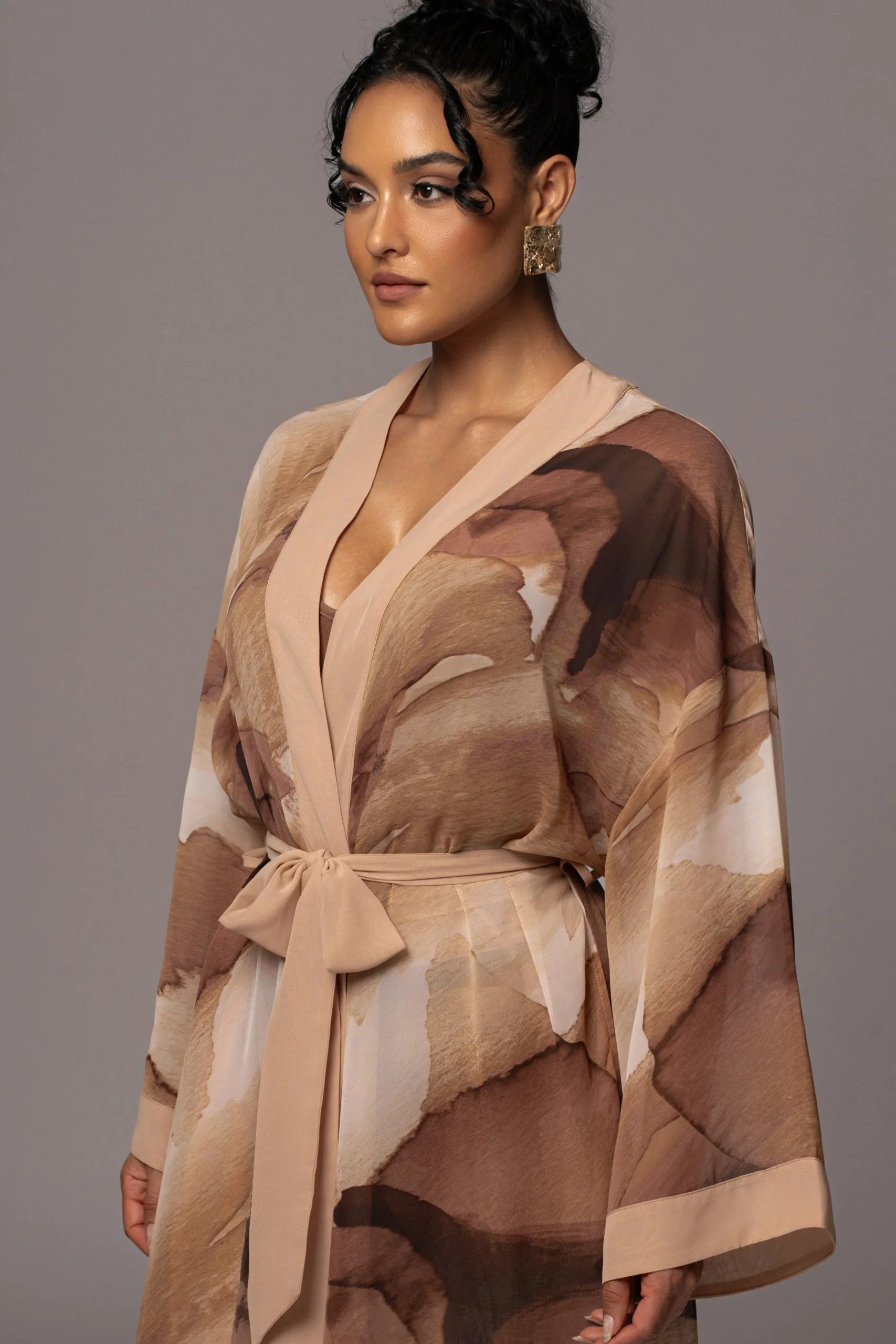 tan_abstract_alissa_print_5.webp JLUXLABEL Tan Abstract Alissa Printed Duster