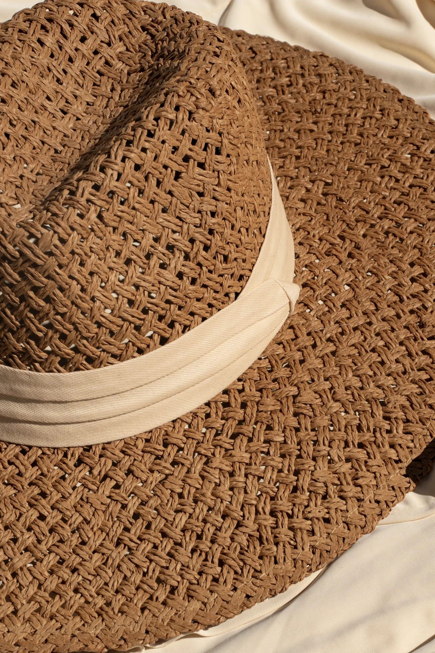 tan_resort_ready_straw_ha_1.webp JLUXLABEL Tan Resort Ready Straw Hat