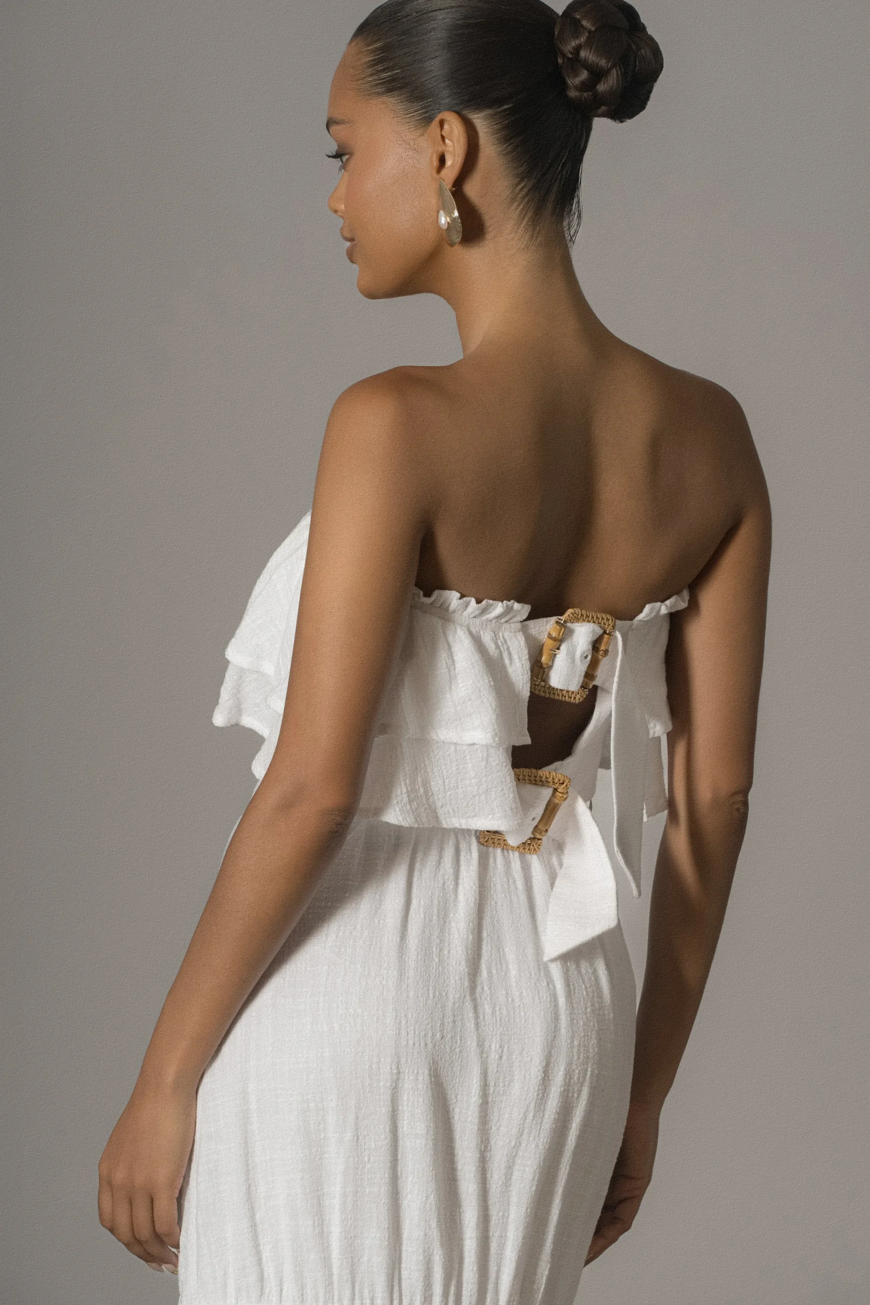 white_by_the_sea_skirt_se_10.webp JLUXLABEL White By The Sea Skirt Set