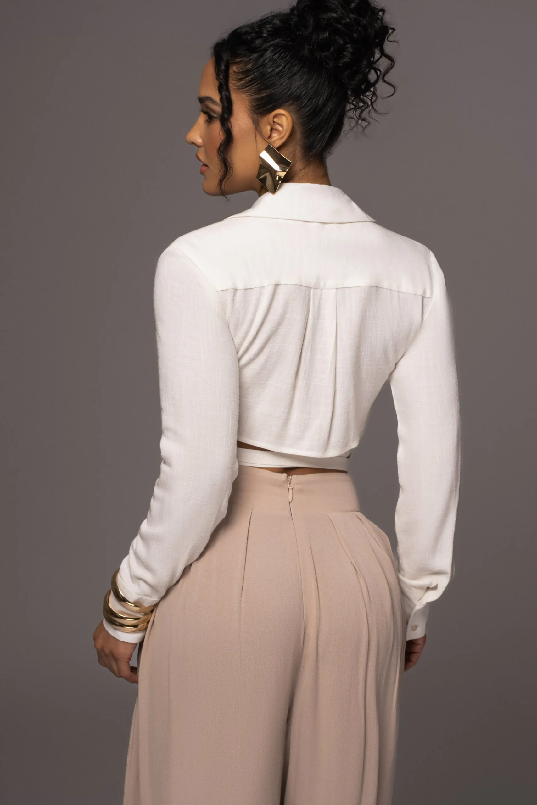 white_drift_away_linen_wr_8.webp JLUXLABEL White Drift Away Linen Wrap Top